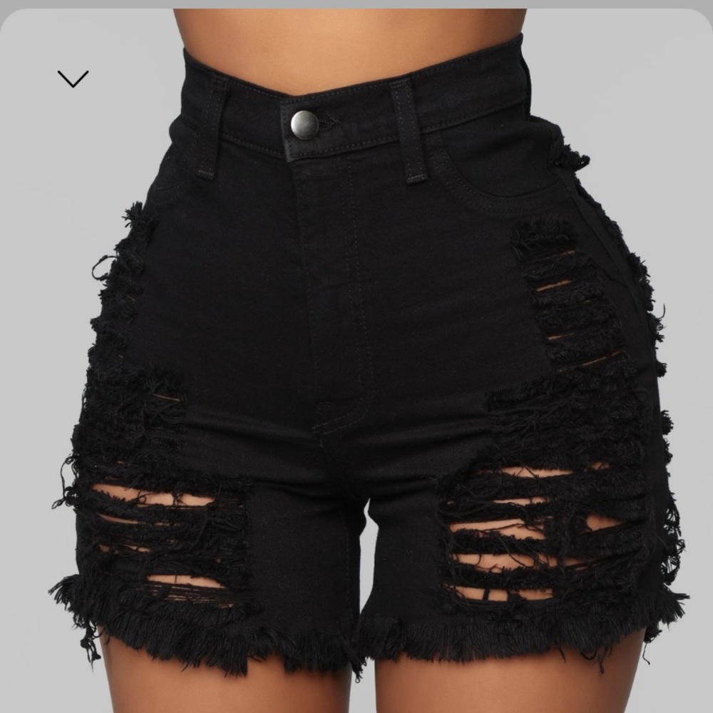 Fashion nova black ripped shorts